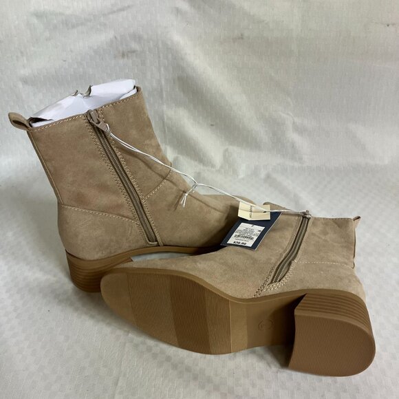 Universal Thread Women's 7 Taupe Ashely Block Memory Foam Insole Ankle Boots - Picture 7 of 7